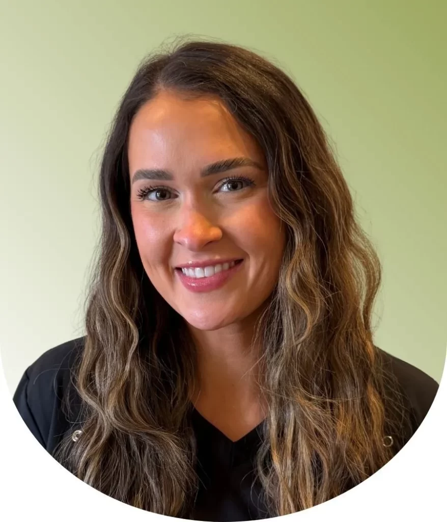 Breanna (1) HeadShot